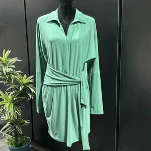 Bar III V-neck collar,loose fit,long sleeve scarf tie belt,ruching,stretch comfy